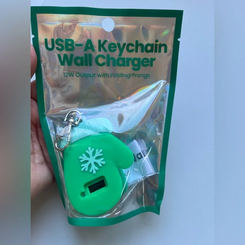 USB-A Keychain Wall Charger